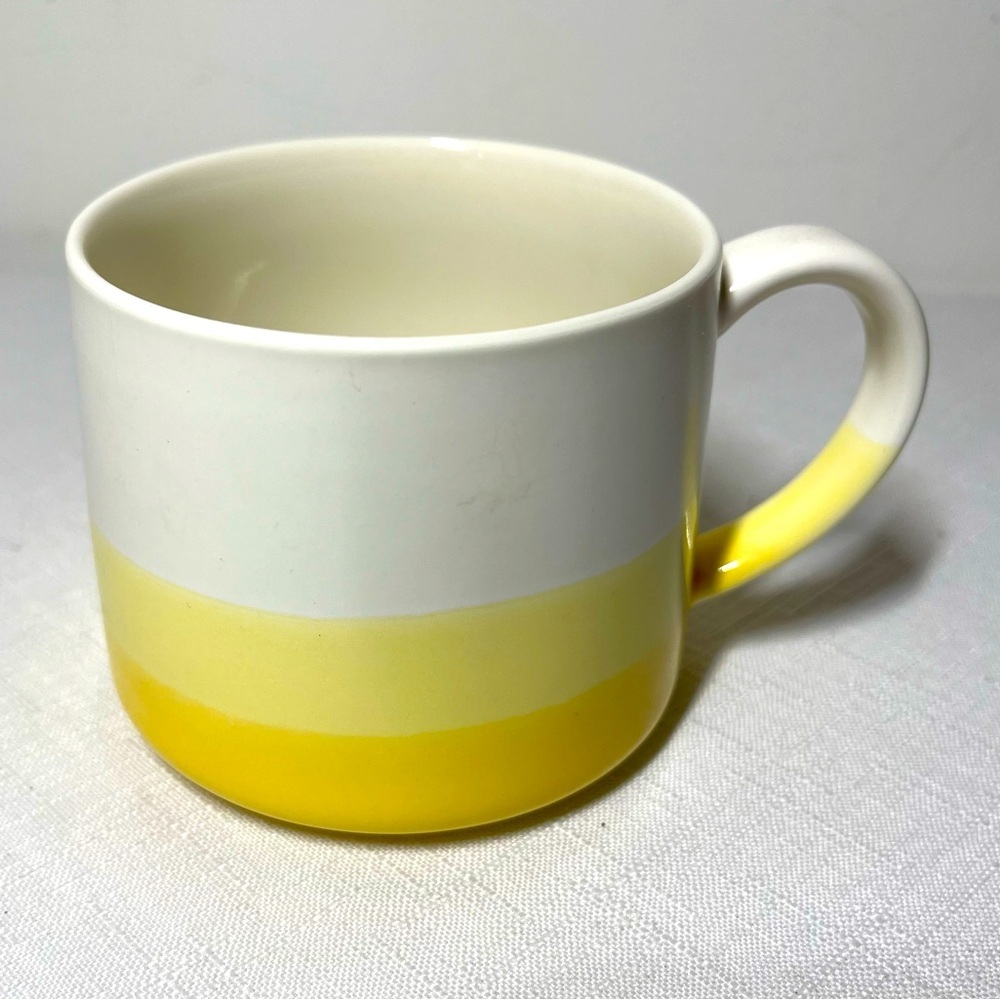 Starbucks 2014 Yellow White Ombre Dipped Glaze Coffee Mug 10oz
